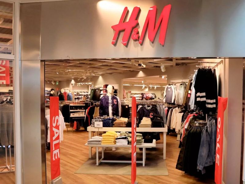 Varejista sueca H&M prepara inicio das operações no Brasil para 2025
